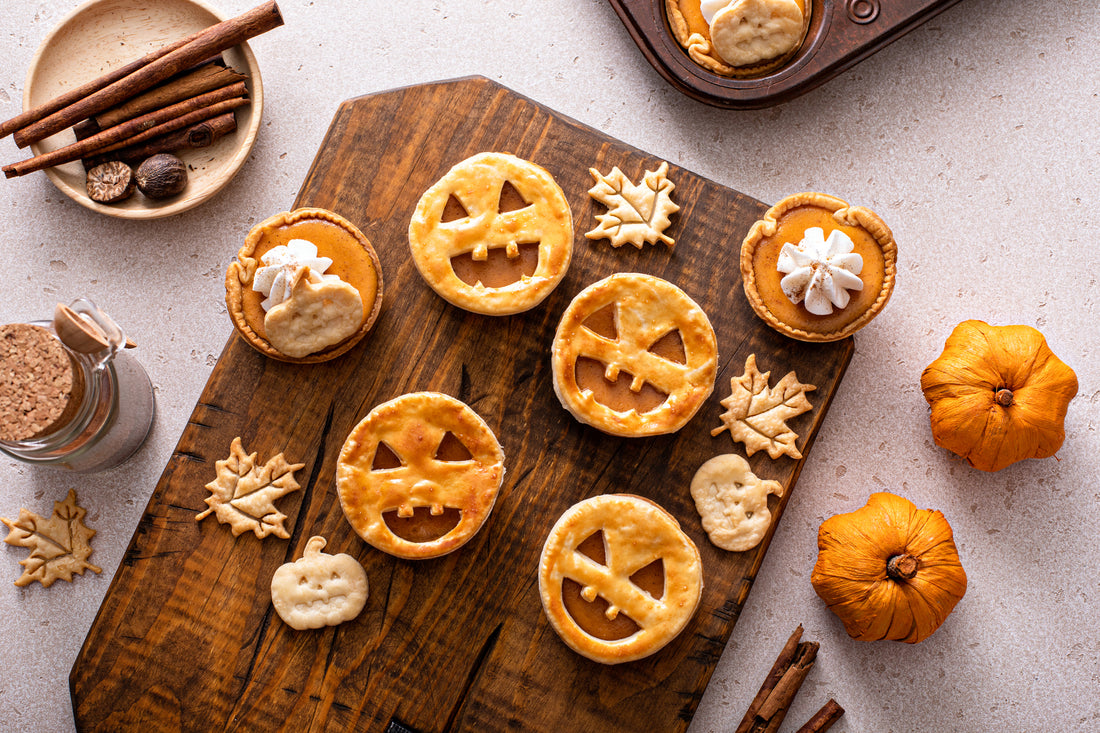 Halloween Hand Pumpkin Pies